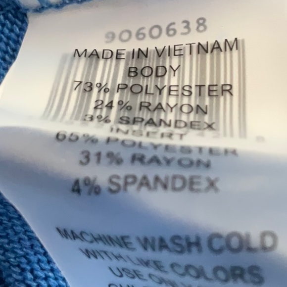 Sweater by Vince CAMUTO - Picture 6 of 8